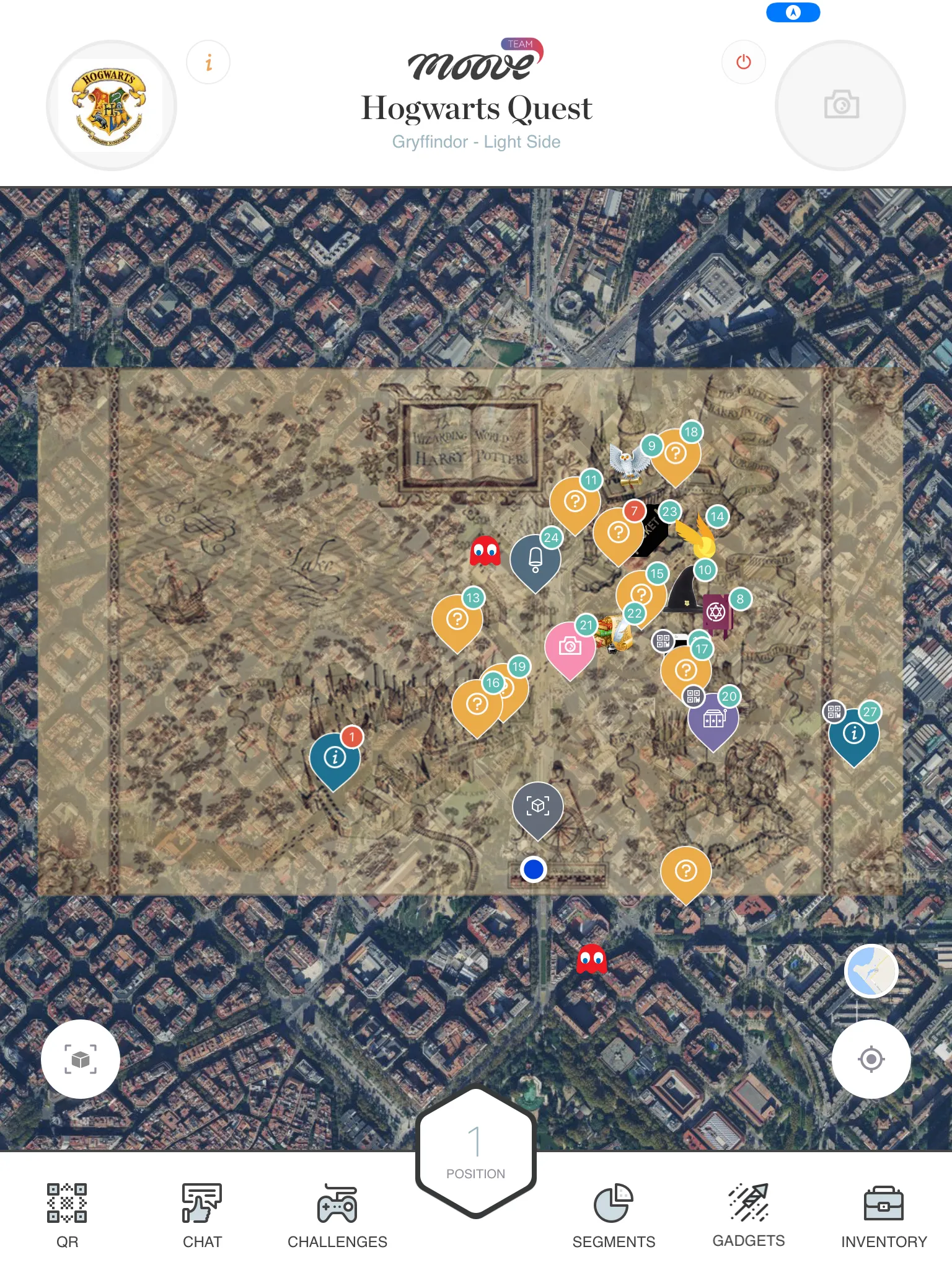 Pantalla principal de MooveXR mostrando el mapa con marcadores de challenges y barra de navegación